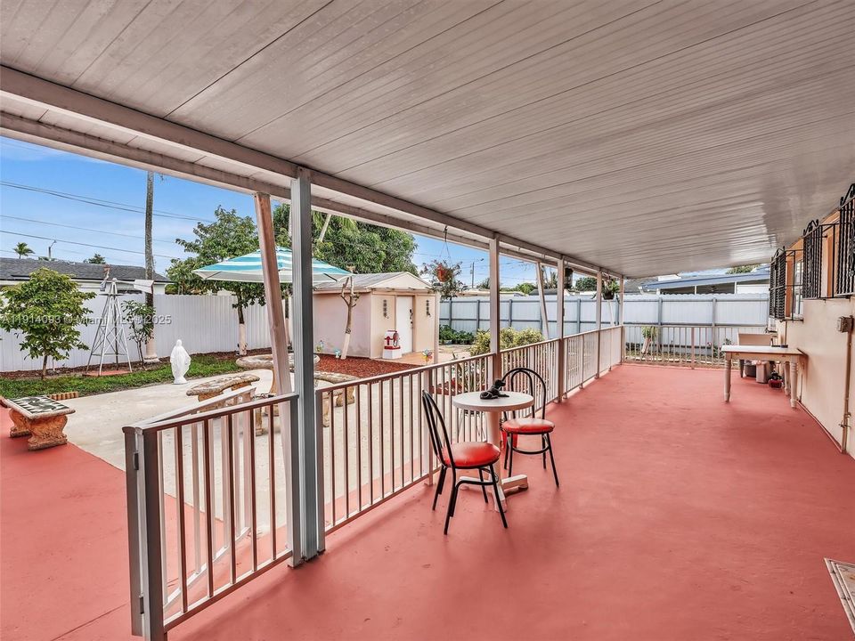 待售: $620,000 (3 贝兹, 2 浴室, 1514 平方英尺)