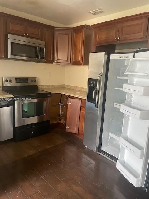 出租: $2,700 (3 贝兹, 2 浴室, 1740 平方英尺)