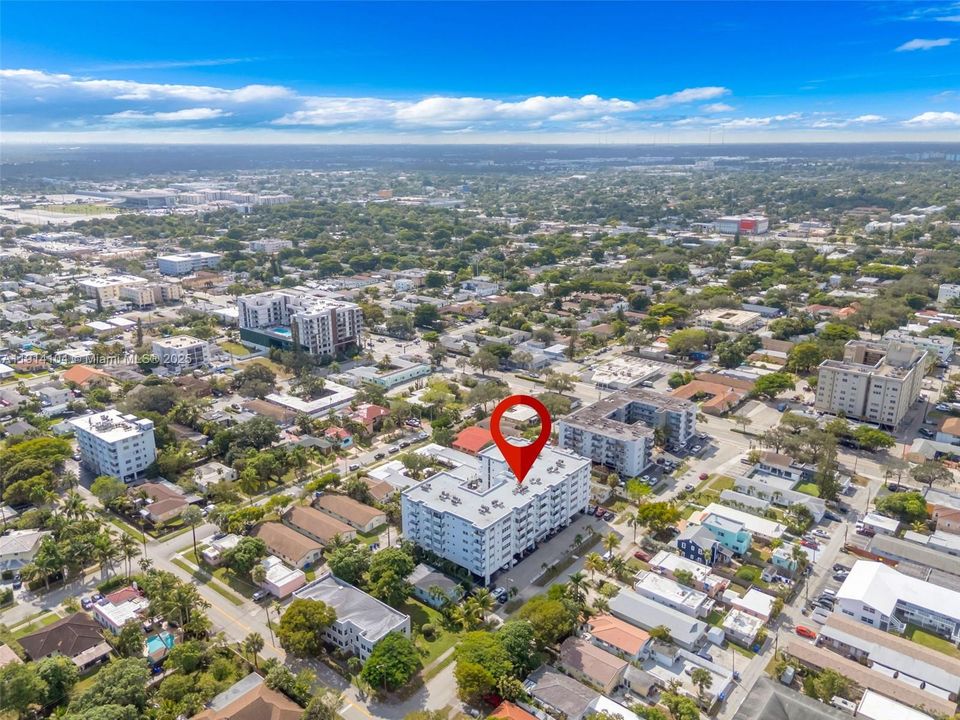 На продажу: $185,000 (1 спален, 1 ванн, 637 Квадратных фут)