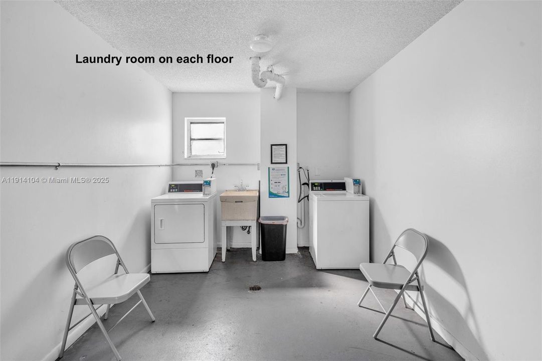 На продажу: $185,000 (1 спален, 1 ванн, 637 Квадратных фут)