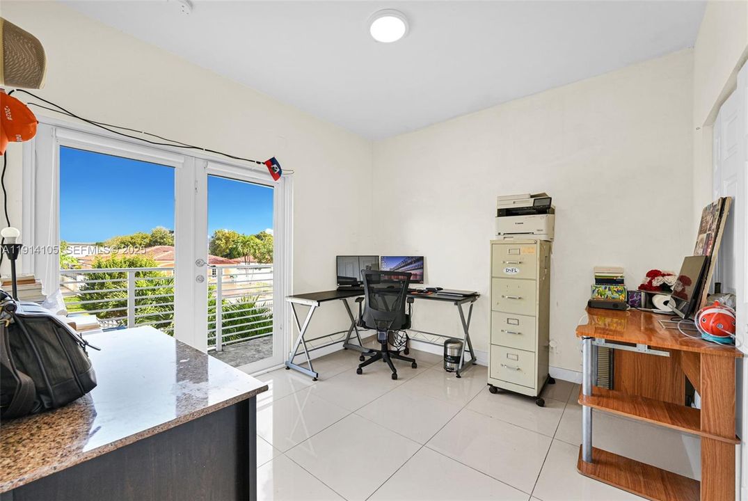 На продажу: $545,000 (4 спален, 3 ванн, 1476 Квадратных фут)