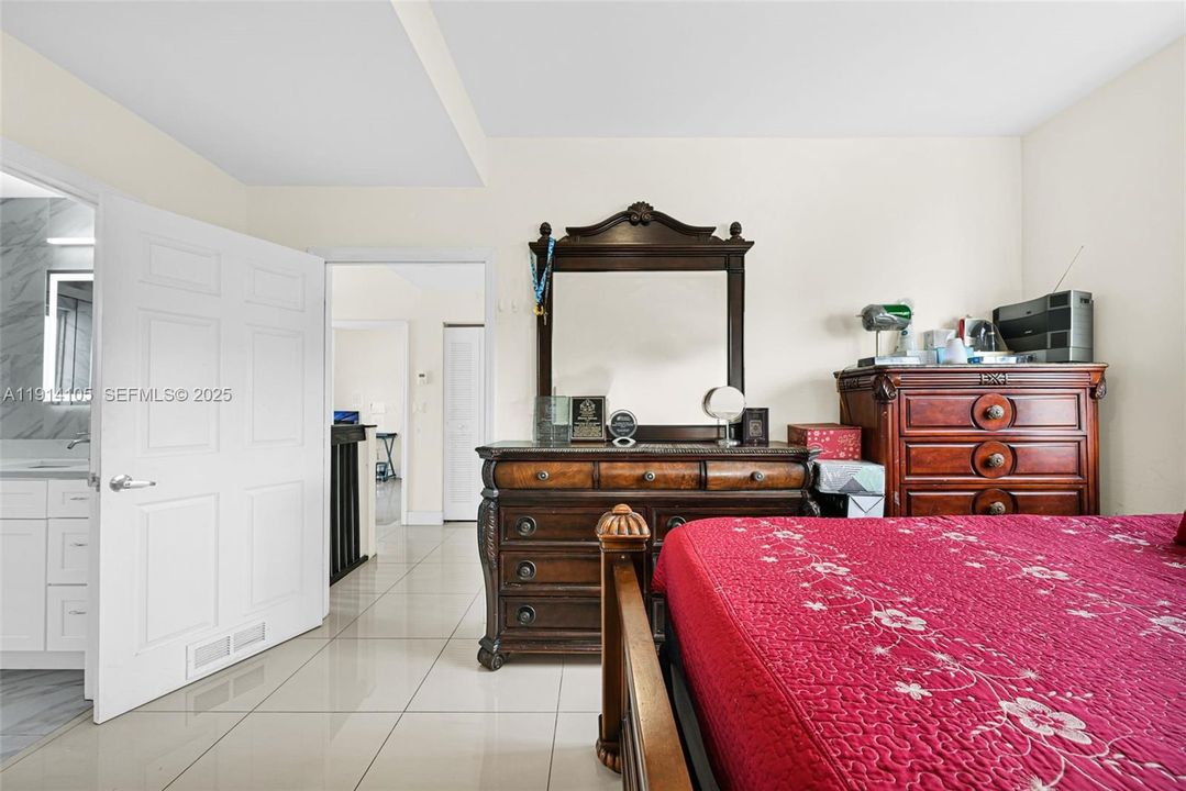 На продажу: $545,000 (4 спален, 3 ванн, 1476 Квадратных фут)