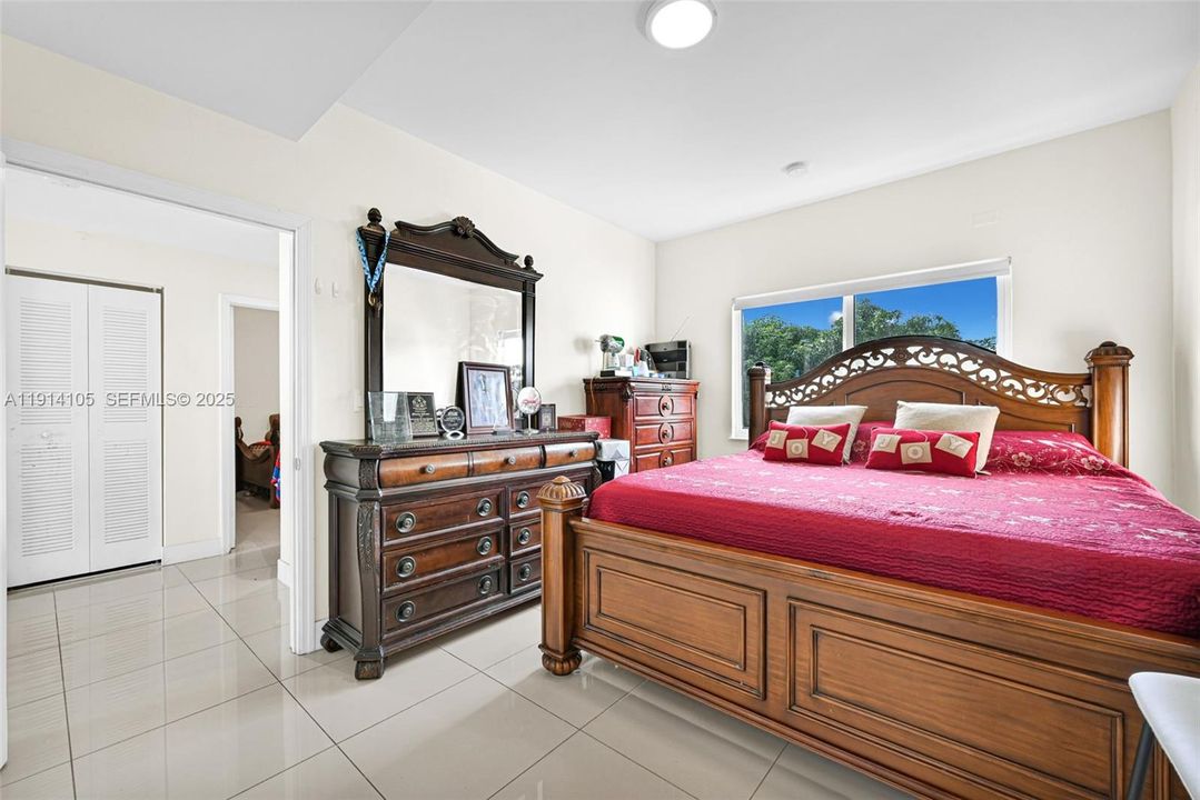 На продажу: $545,000 (4 спален, 3 ванн, 1476 Квадратных фут)