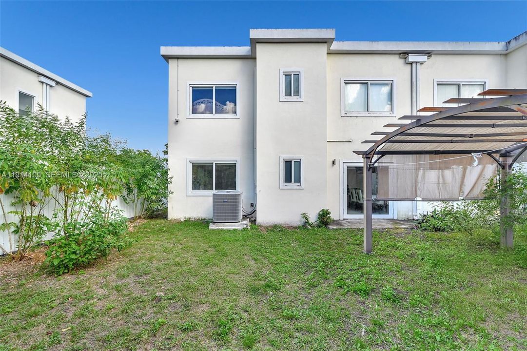 На продажу: $545,000 (4 спален, 3 ванн, 1476 Квадратных фут)