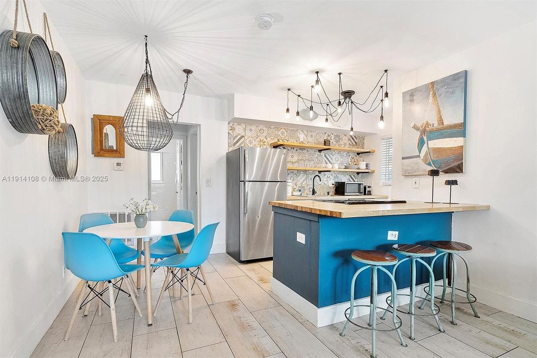 待售: $750,000 (0 贝兹, 0 浴室, 1752 平方英尺)