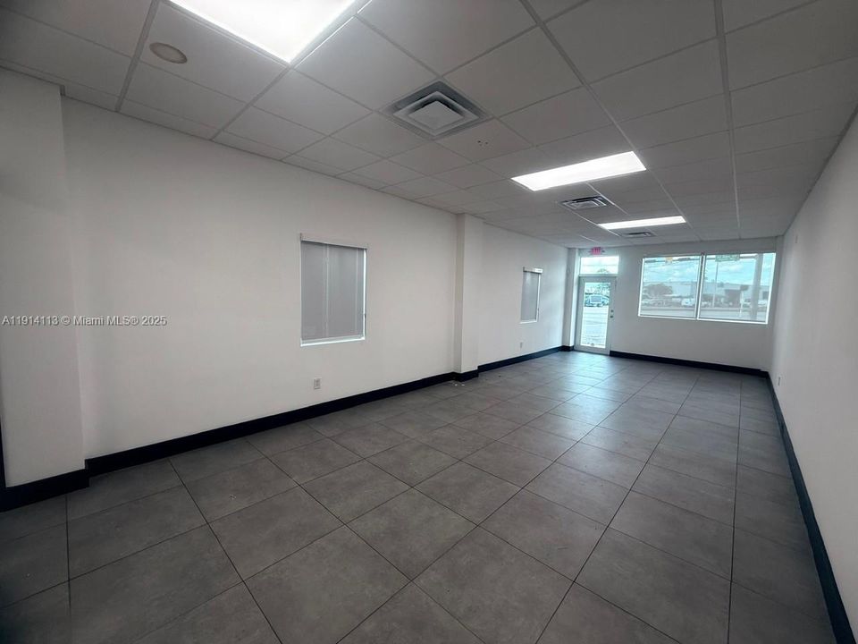 For Rent: $1,950 (0 beds, 0 baths, 0 Square Feet)