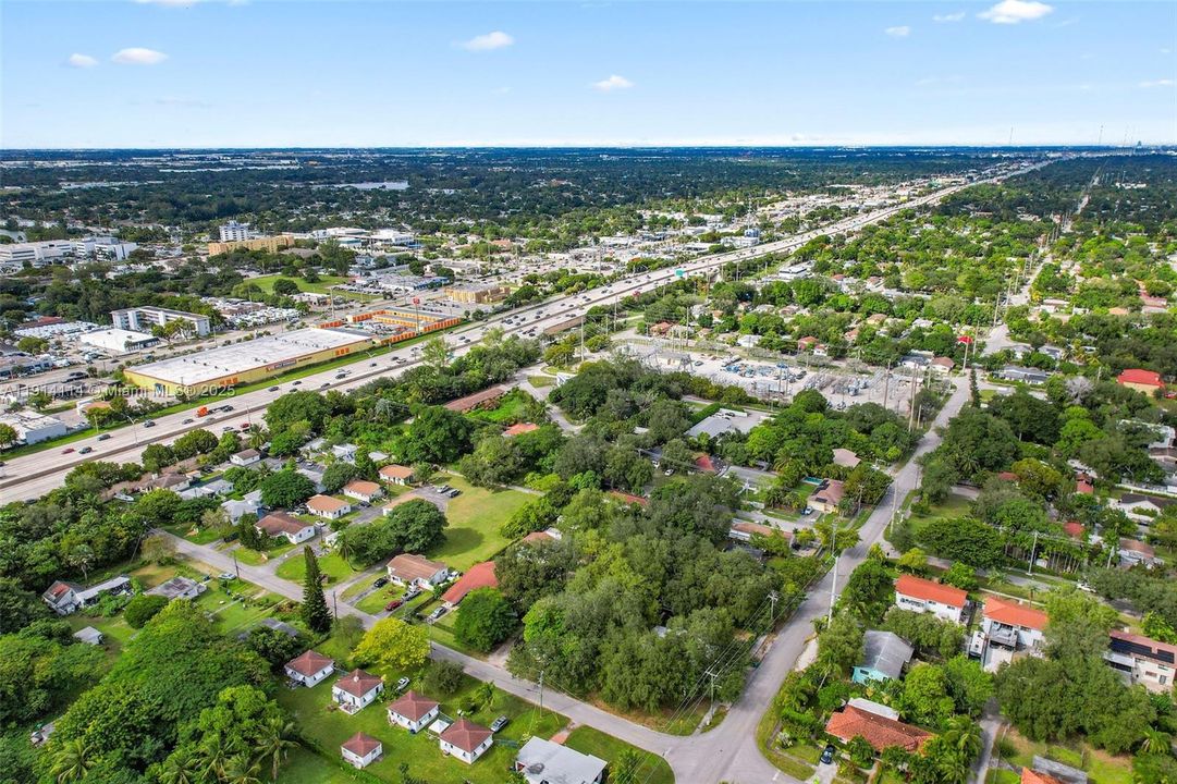 待售: $1,200,000 (3 贝兹, 3 浴室, 4886 平方英尺)