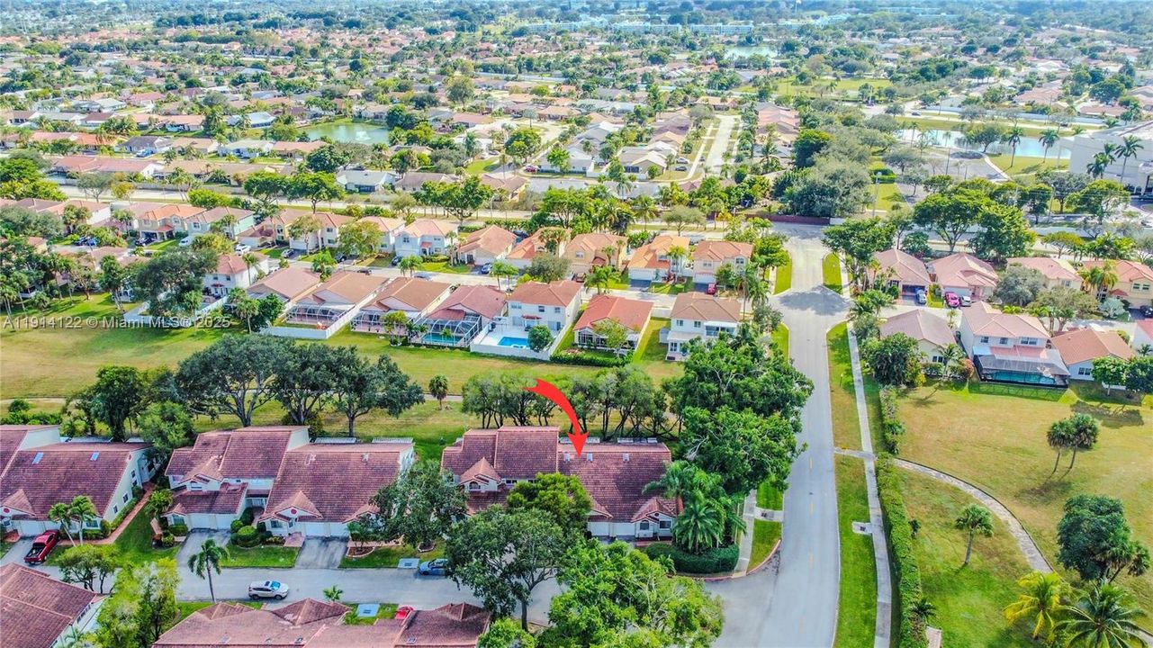 En Venta: $395,000 (2 camas, 2 baños, 1266 Pies cuadrados)