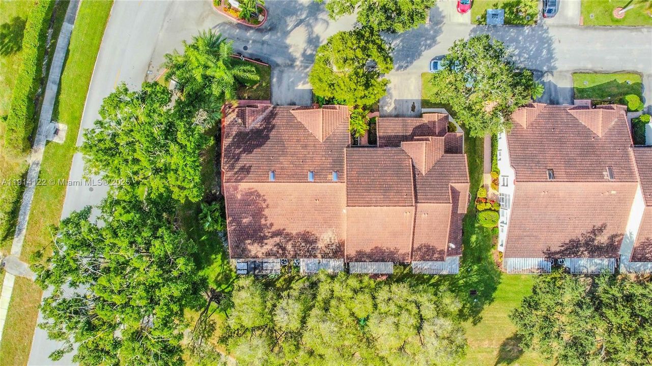 En Venta: $395,000 (2 camas, 2 baños, 1266 Pies cuadrados)