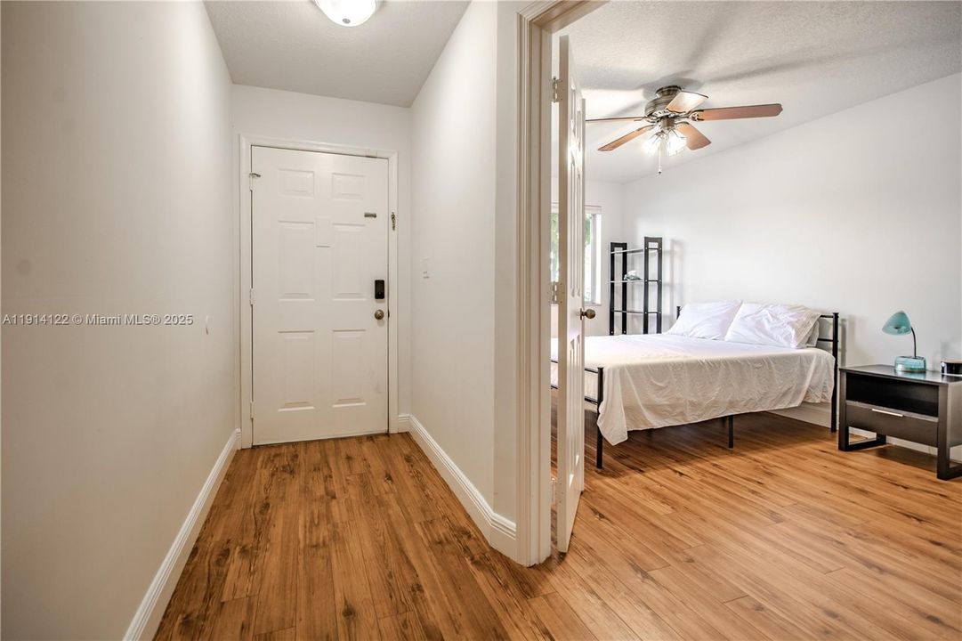 En Venta: $395,000 (2 camas, 2 baños, 1266 Pies cuadrados)