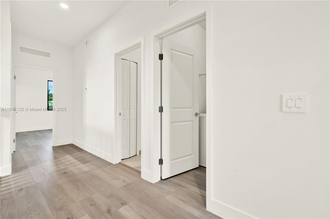 For Rent: $3,000 (4 beds, 3 baths, 1760 Square Feet)