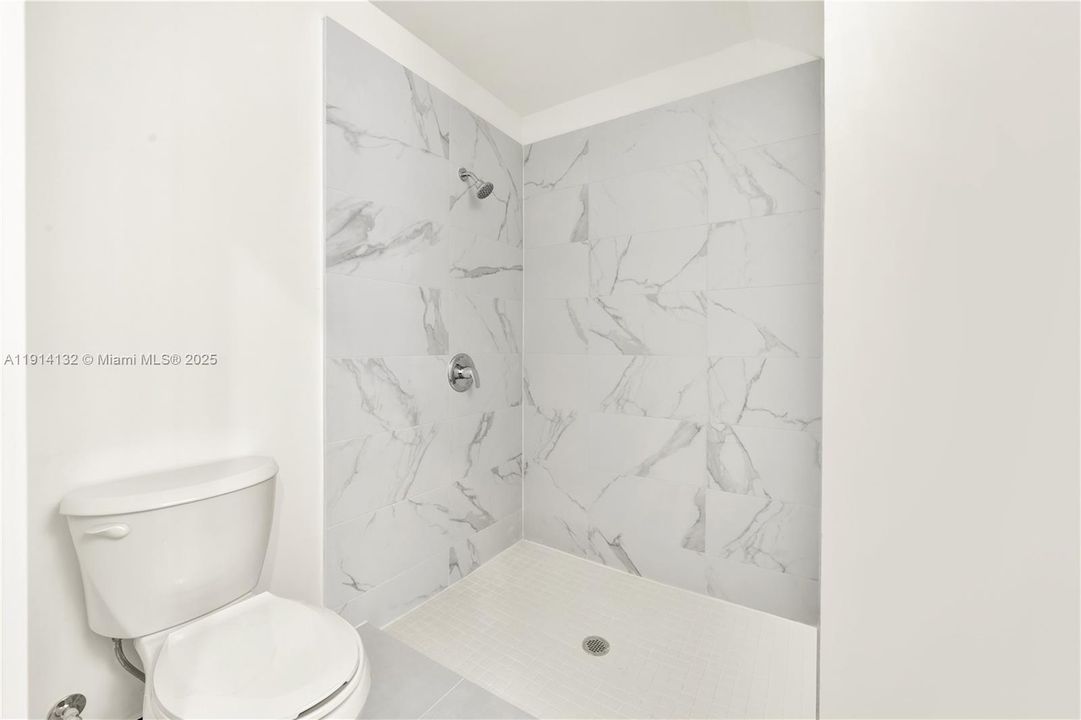 For Rent: $3,000 (4 beds, 3 baths, 1760 Square Feet)