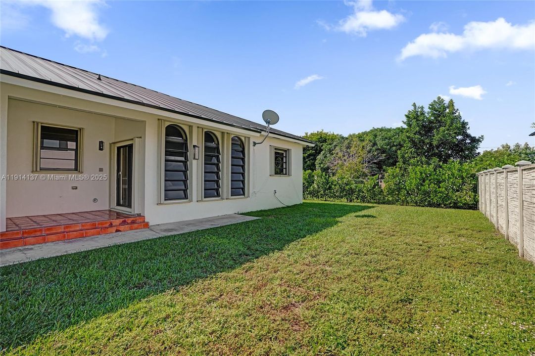 待售: $1,595,000 (0 贝兹, 0 浴室, 2672 平方英尺)