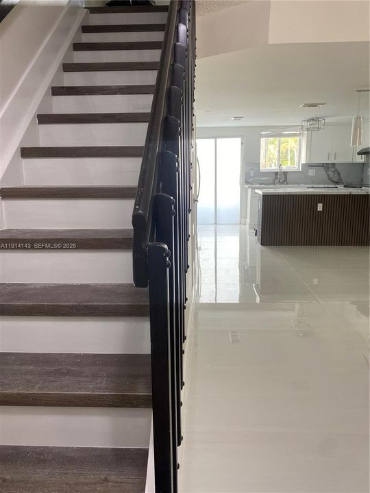 Недавно арендовано: $2,500 (2 спален, 2 ванн, 1160 Квадратных фут)