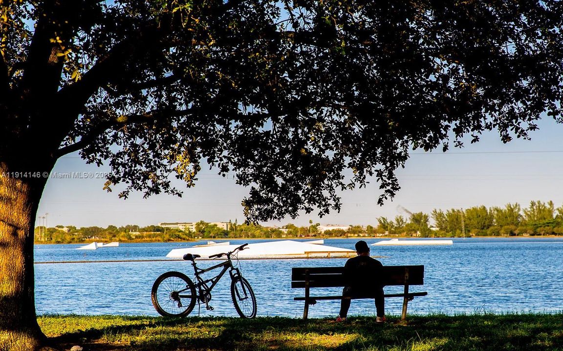 Под контрактом: $3,500 (3 спален, 2 ванн, 1182 Квадратных фут)