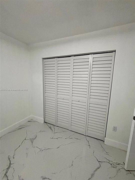 Под контрактом: $3,500 (3 спален, 2 ванн, 1182 Квадратных фут)