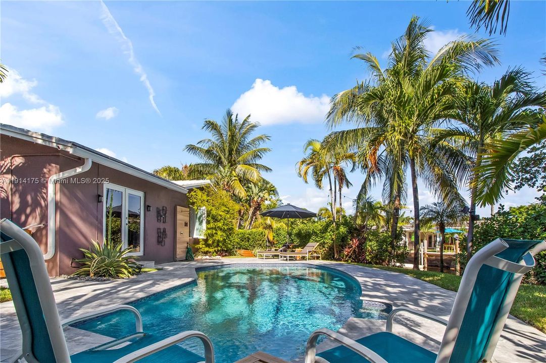 待售: $1,099,999 (3 贝兹, 2 浴室, 1906 平方英尺)