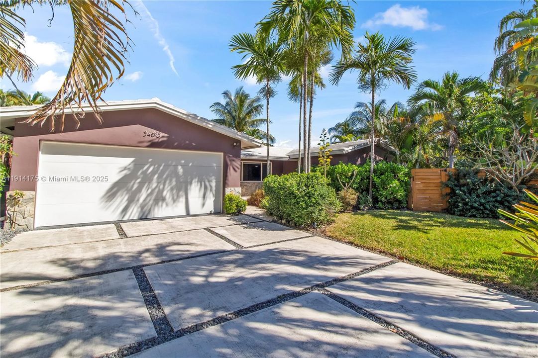 待售: $1,099,999 (3 贝兹, 2 浴室, 1906 平方英尺)