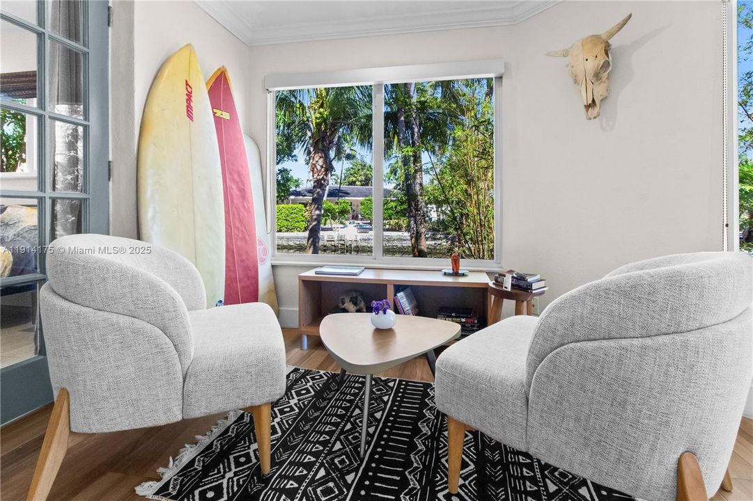 待售: $1,099,999 (3 贝兹, 2 浴室, 1906 平方英尺)