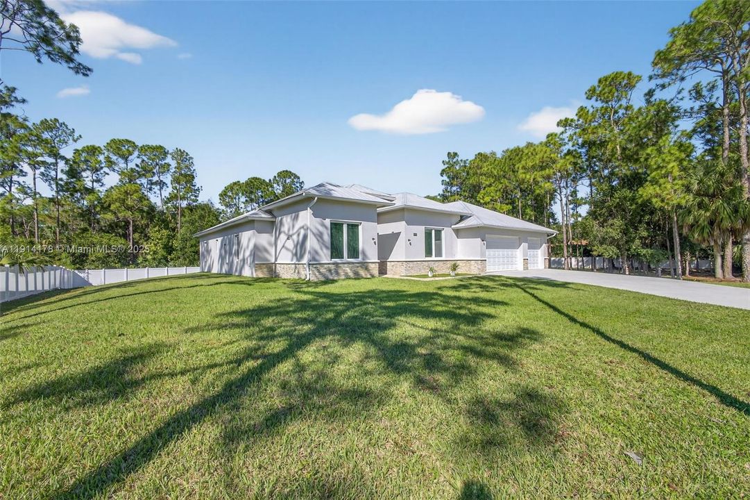 For Rent: $6,500 (4 beds, 3 baths, 3231 Square Feet)