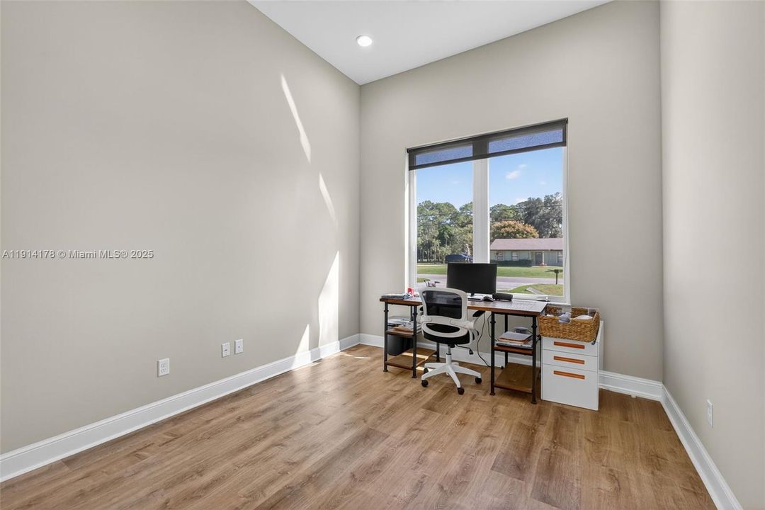 For Rent: $6,500 (4 beds, 3 baths, 3231 Square Feet)