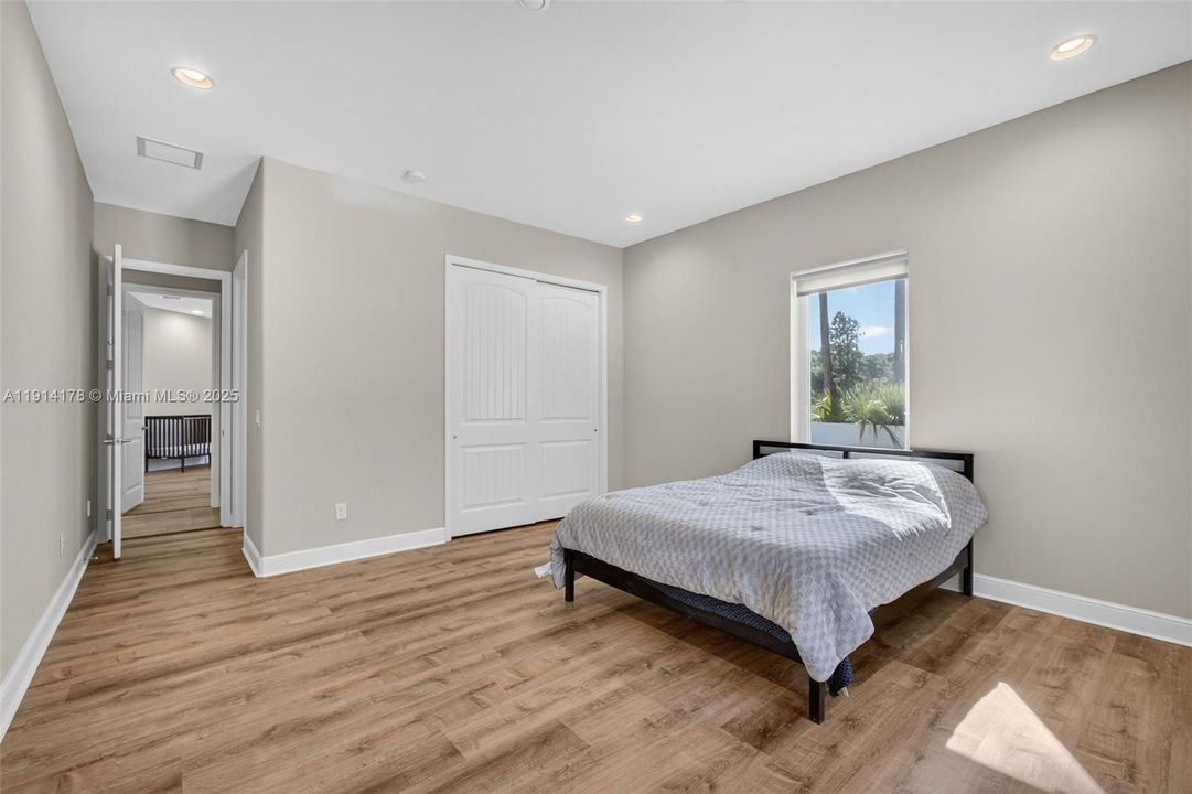 For Rent: $6,500 (4 beds, 3 baths, 3231 Square Feet)