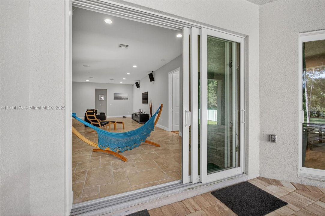 For Rent: $6,500 (4 beds, 3 baths, 3231 Square Feet)