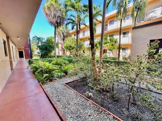 На продажу: $315,000 (3 спален, 2 ванн, 1006 Квадратных фут)