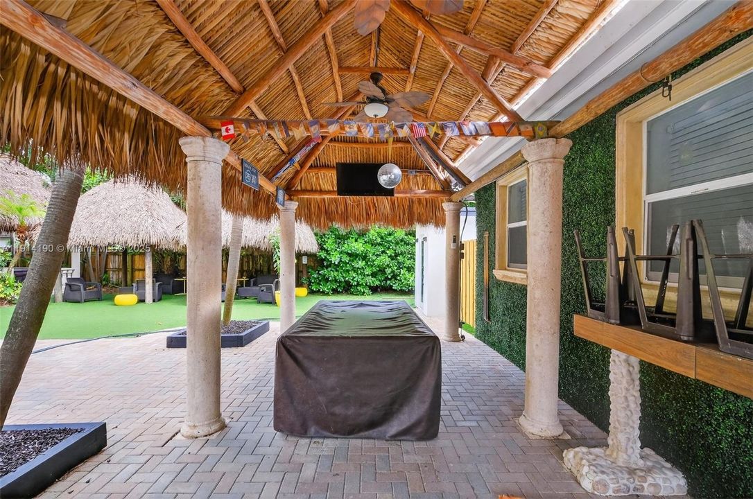 En Renta: $5,200 (3 camas, 1 baños, 1427 Pies cuadrados)