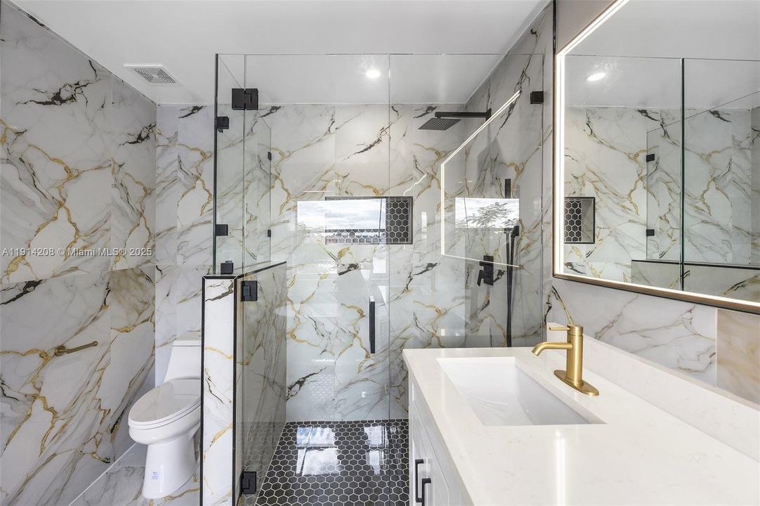 Active With Contract: $719,999 (4 beds, 2 baths, 2046 Square Feet)