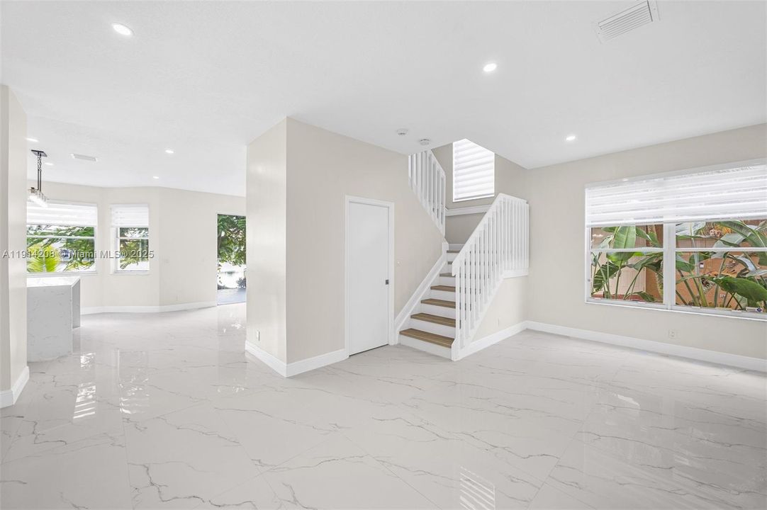 Active With Contract: $719,999 (4 beds, 2 baths, 2046 Square Feet)