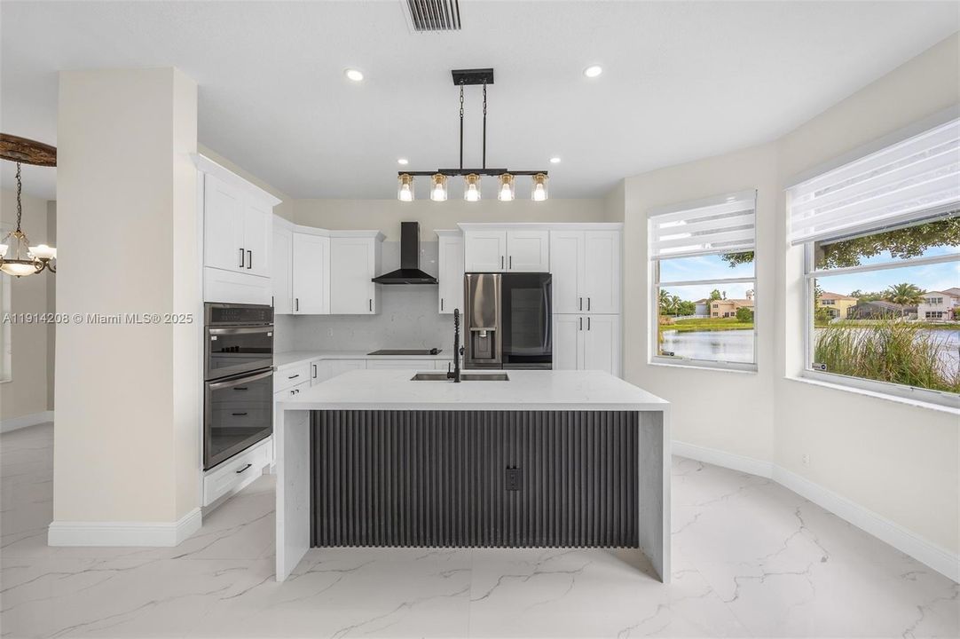 Active With Contract: $719,999 (4 beds, 2 baths, 2046 Square Feet)