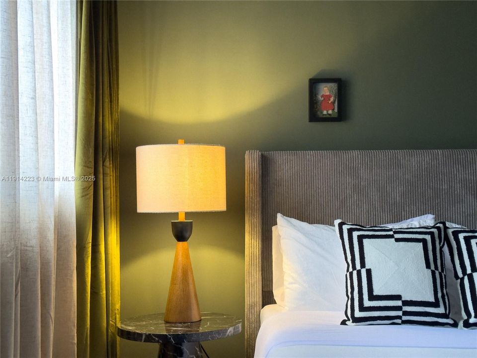 En Venta: $799,000 (4 camas, 3 baños, 1614 Pies cuadrados)