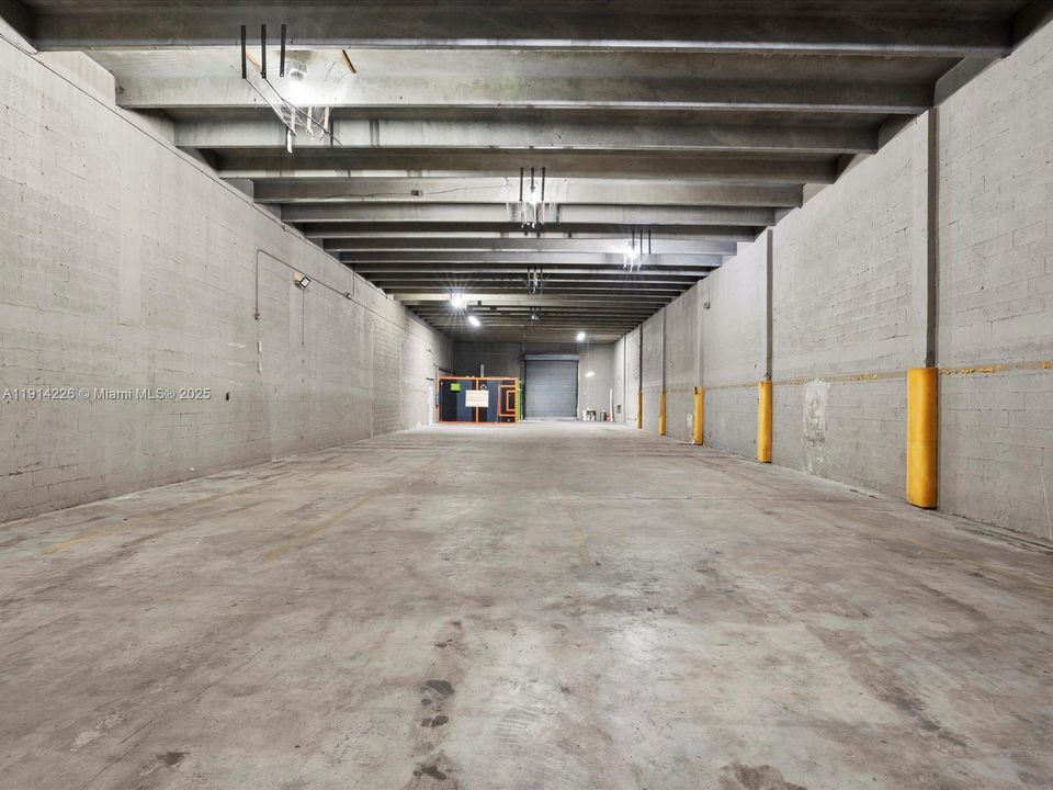 На продажу: $2,799,000 (0 спален, 0 ванн, 0 Квадратных фут)