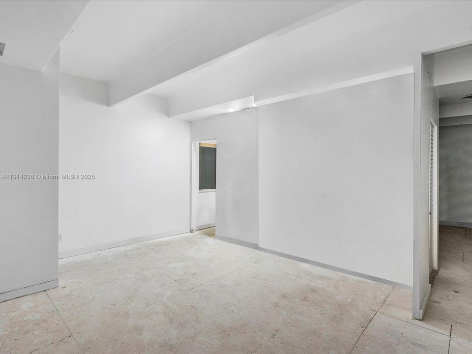 На продажу: $2,799,000 (0 спален, 0 ванн, 0 Квадратных фут)