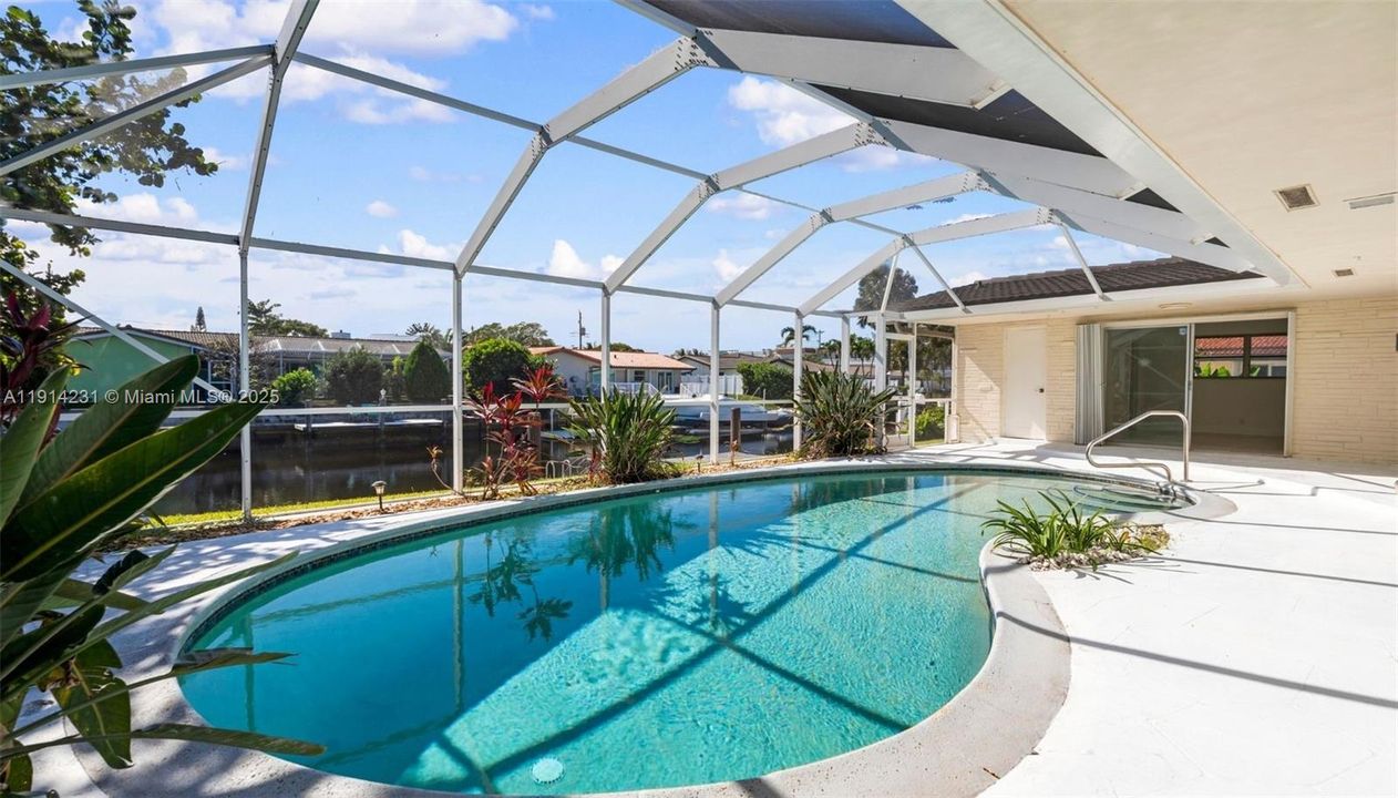 待售: $848,900 (3 贝兹, 2 浴室, 1688 平方英尺)