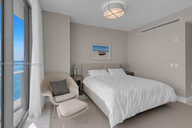 На продажу: $3,490,000 (2 спален, 2 ванн, 1447 Квадратных фут)