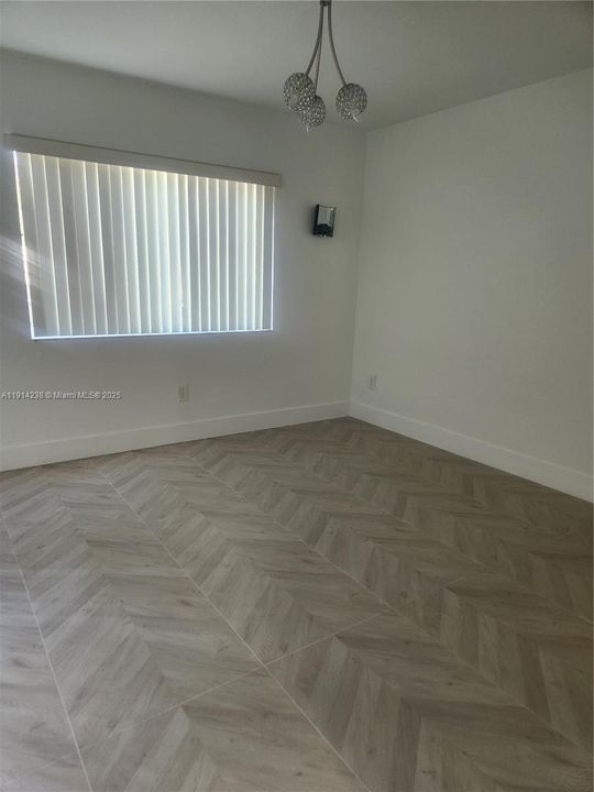 Недавно арендовано: $2,250 (2 спален, 2 ванн, 1106 Квадратных фут)