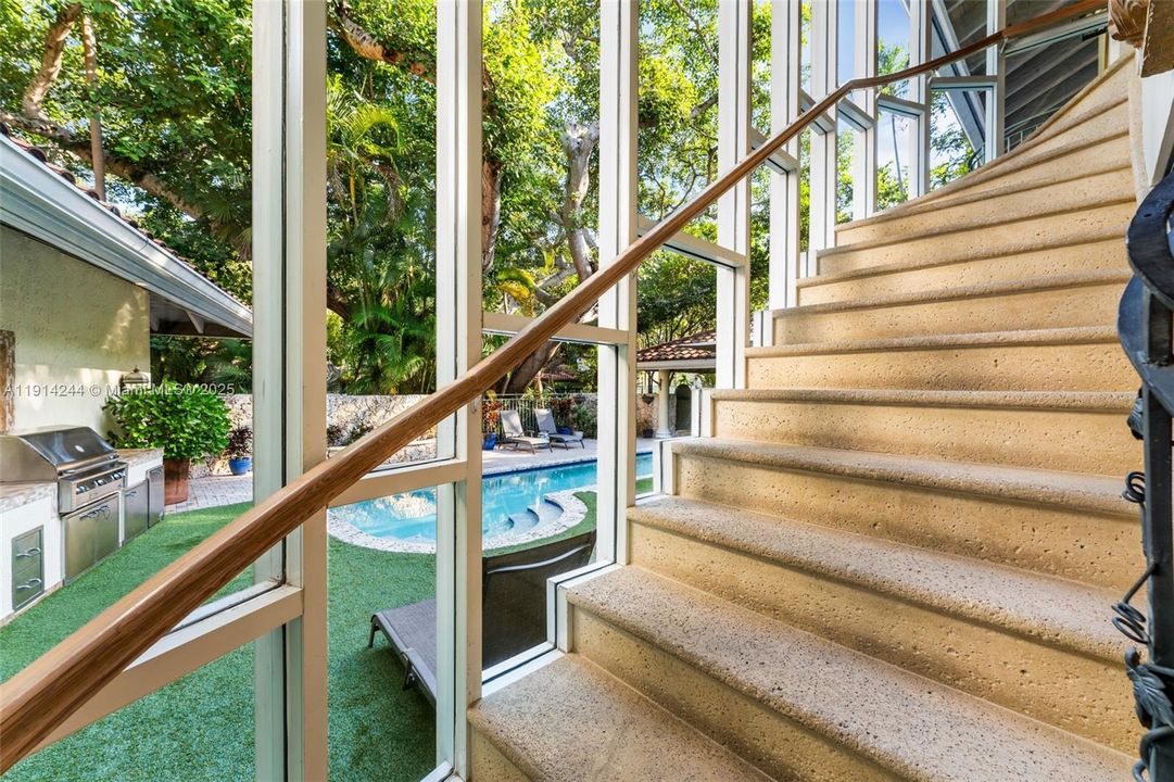 For Sale: $7,800,000 (3 beds, 4 baths, 4040 Square Feet)