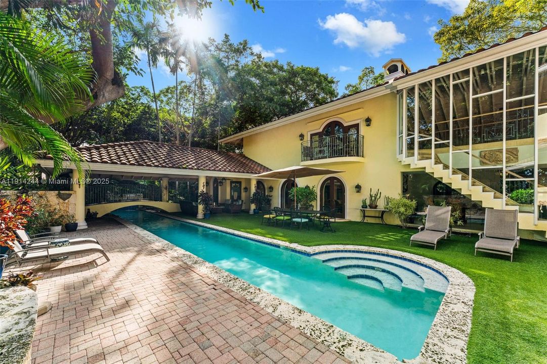 For Sale: $7,800,000 (3 beds, 4 baths, 4040 Square Feet)