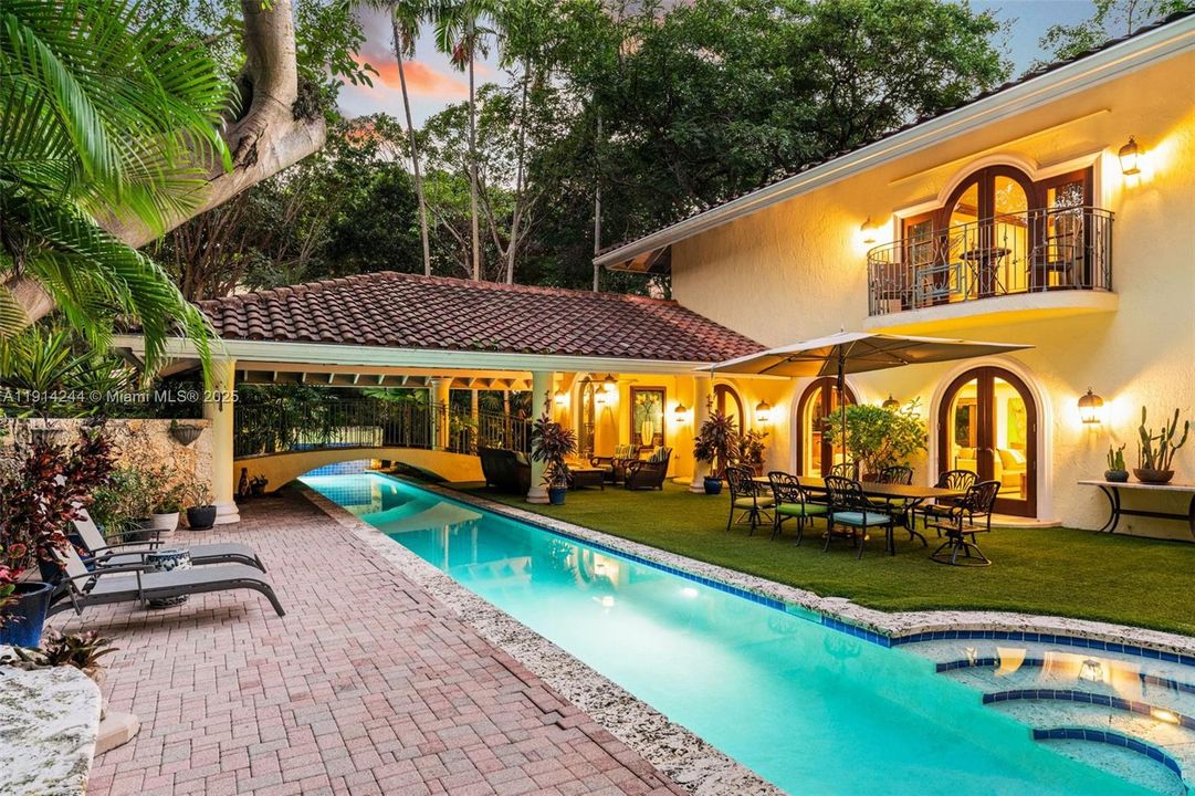 For Sale: $7,800,000 (3 beds, 4 baths, 4040 Square Feet)