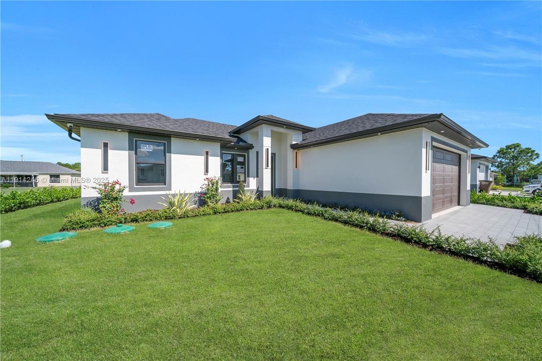 For Sale: $374,900 (3 beds, 2 baths, 0 Square Feet)