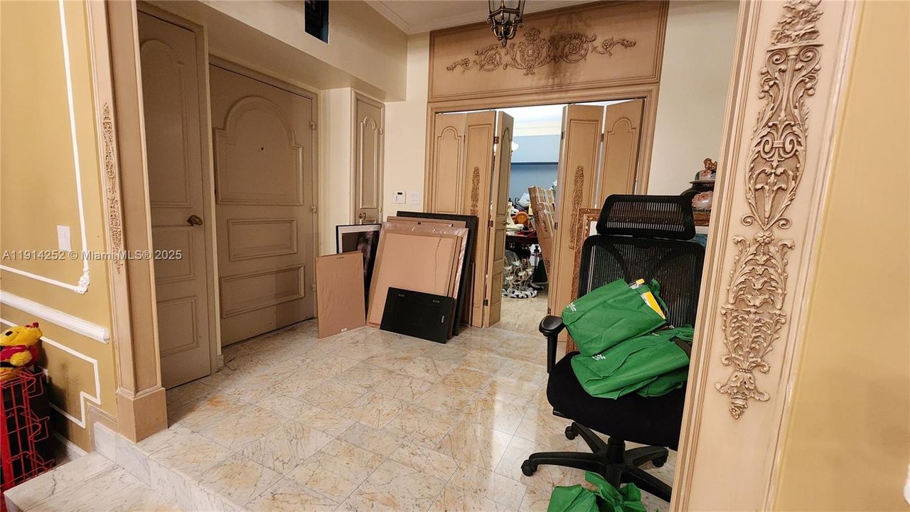 待售: $2,500,000 (5 贝兹, 5 浴室, 4177 平方英尺)