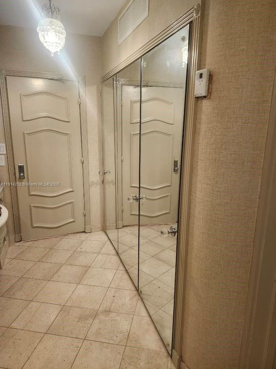 待售: $2,500,000 (5 贝兹, 5 浴室, 4177 平方英尺)