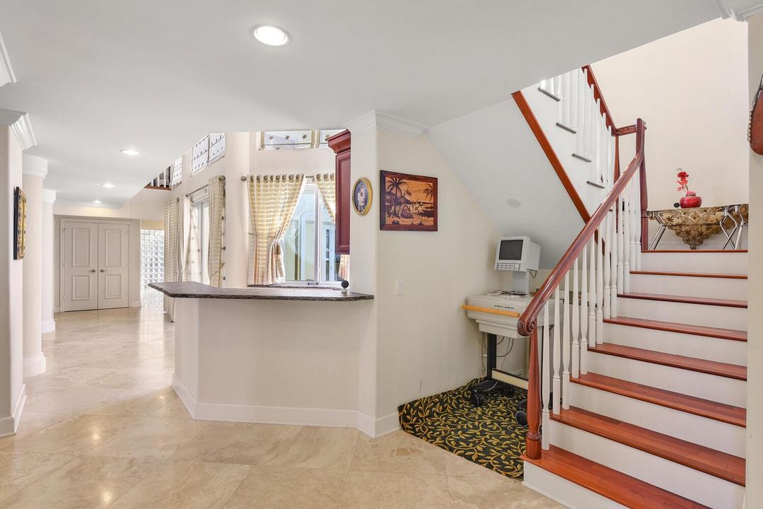 Beautiful wood Stairs