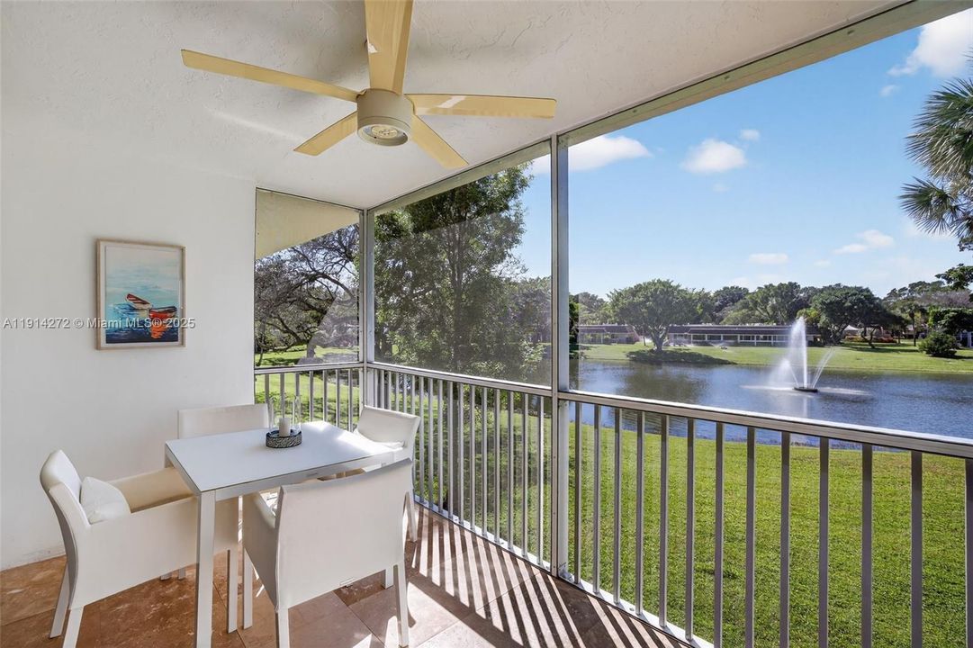 En Venta: $395,000 (3 camas, 2 baños, 1500 Pies cuadrados)