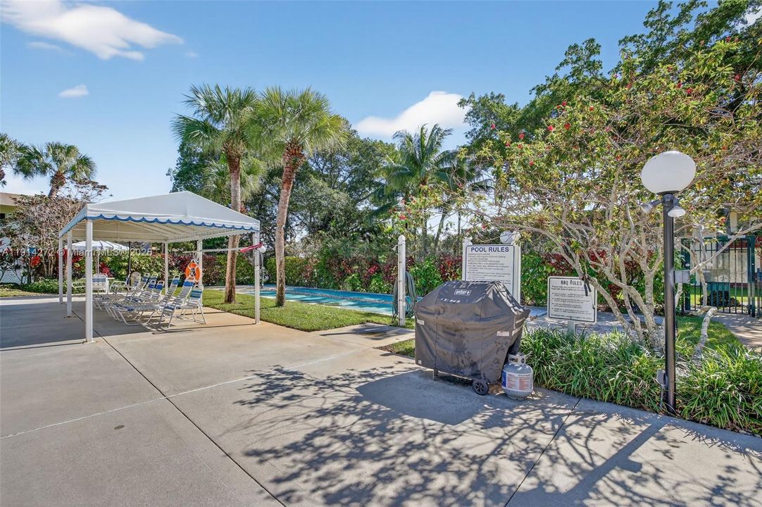 En Venta: $395,000 (3 camas, 2 baños, 1500 Pies cuadrados)