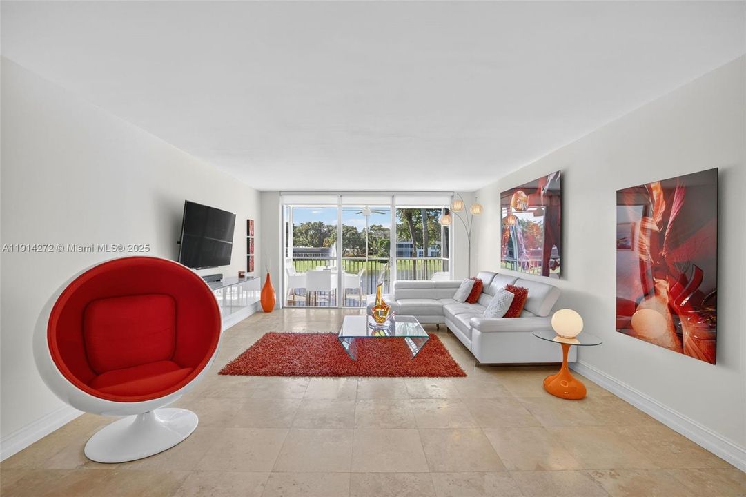 En Venta: $395,000 (3 camas, 2 baños, 1500 Pies cuadrados)