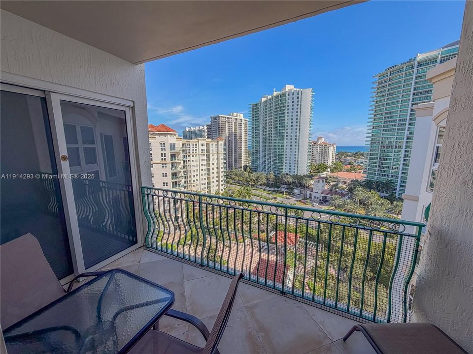 En Venta: $380,000 (1 camas, 1 baños, 900 Pies cuadrados)