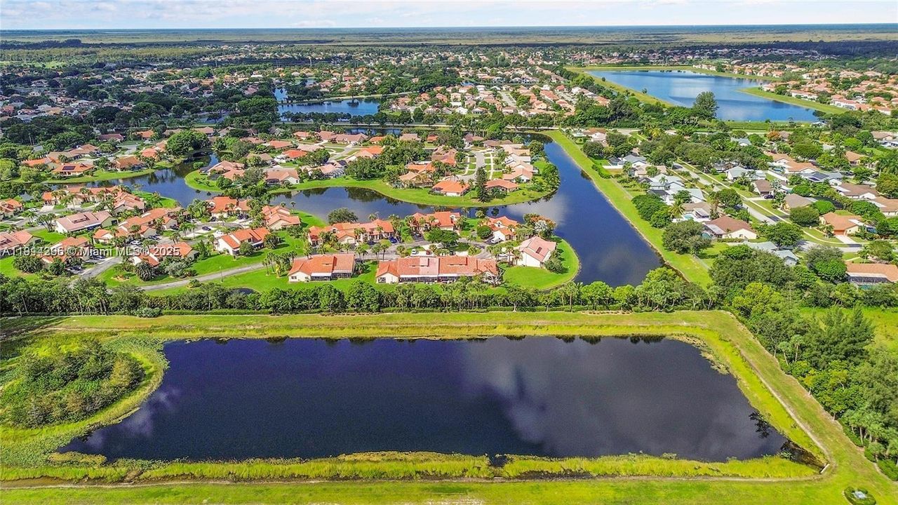 For Rent: $2,850 (2 beds, 2 baths, 1109 Square Feet)